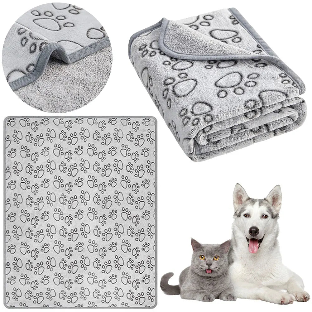 Washable Pet Blanket Flannel Dog Blanket Paw Print for Dog Cat Soft Warm Blanket for Sofa Bed Car Seat