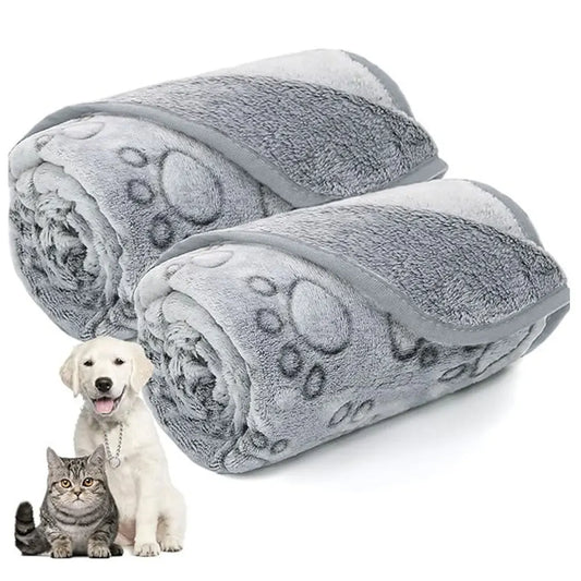 Washable Pet Blanket Flannel Dog Blanket Paw Print for Dog Cat Soft Warm Blanket for Sofa Bed Car Seat